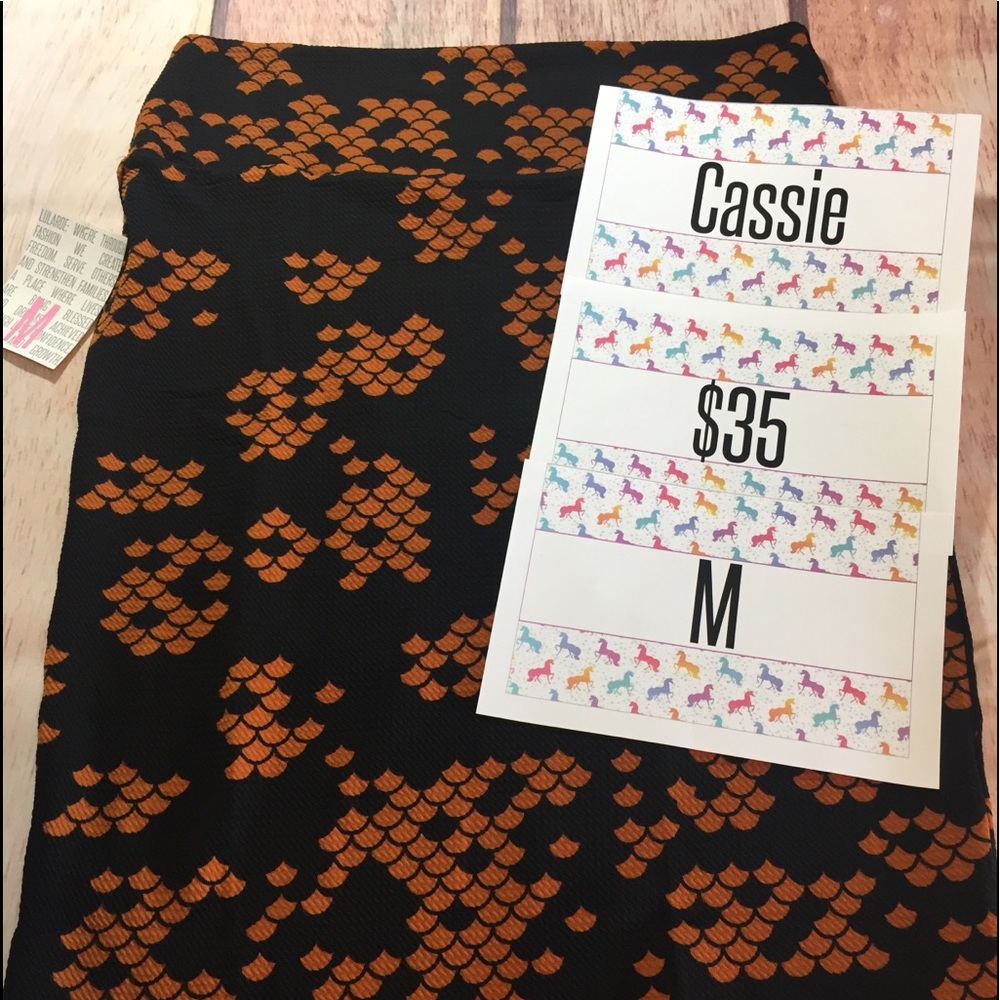 Cassie skirt